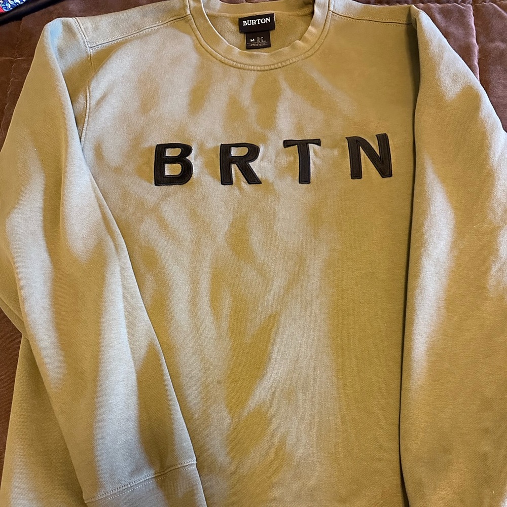 Women’s Burton size Medium Sweater/ Olive Green